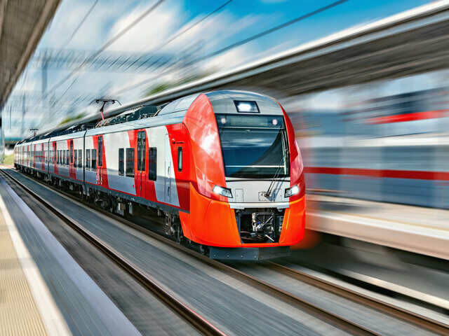 train-general-transportation-640x480.jpg