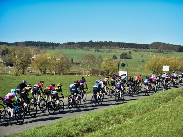 tour-de-france-bostik-race