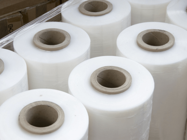 Film et membrane adhesifs