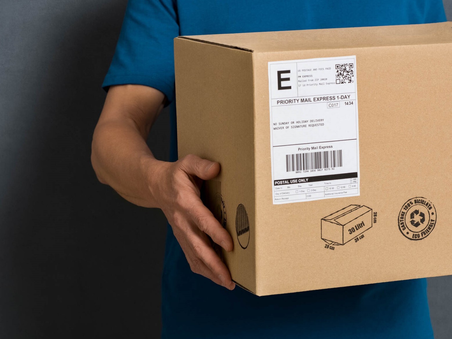 tape and label ecommerce shipping