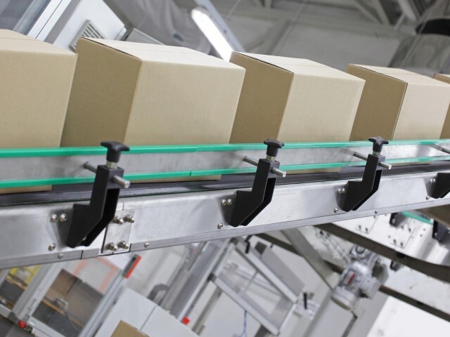 Packaging_Factory_shutterstock_609153044_v2_edited.jpg