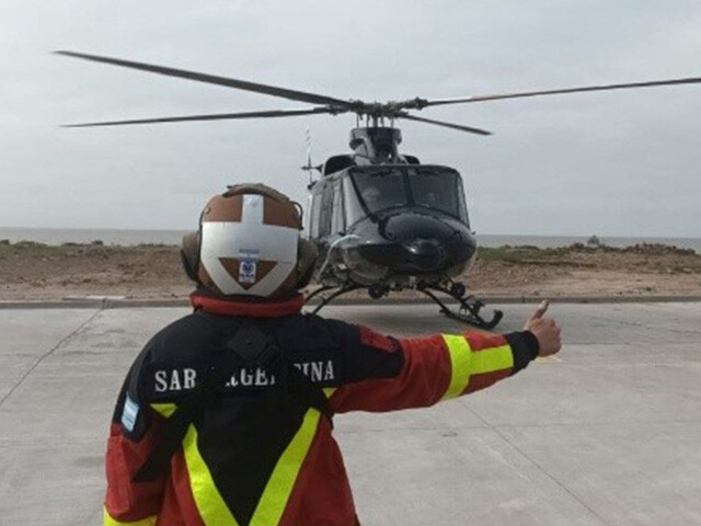 matias signaling to helicopter on launch pad