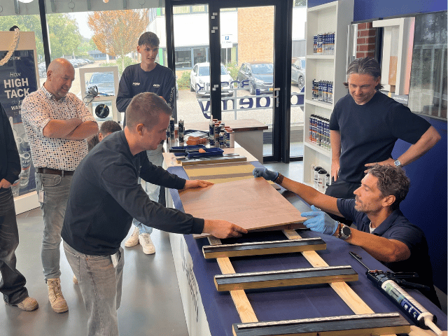 bostik-benelux-paneltack-training-9-640px.jpg.png