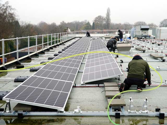 Nieuwe stap in duurzaamheid dankzij 124 zonnepanelen