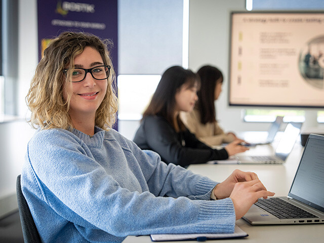 Global E-commerce Intern