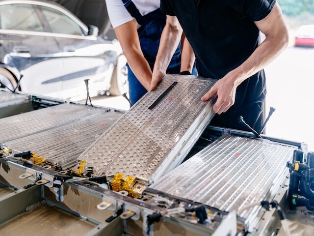 silicone-free thermally conductive gap filler