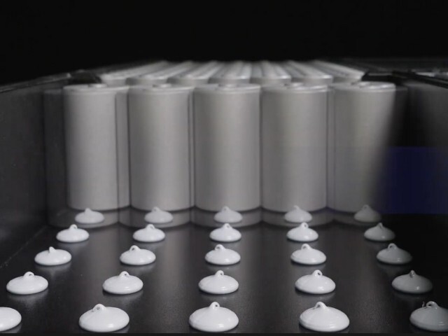 silicone-free thermally conductive gap filler