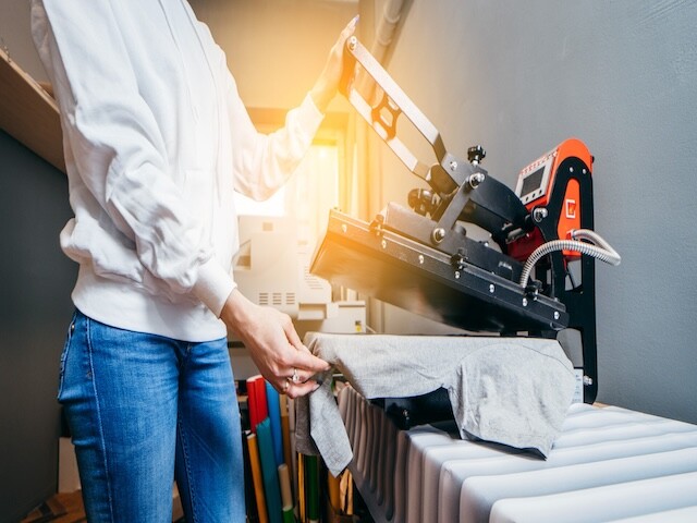 How Hot Melt Powder Adhesives Enhance Print Quality