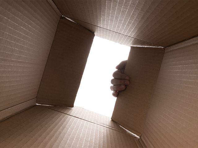 Hand-Opening-Cardboard-Box