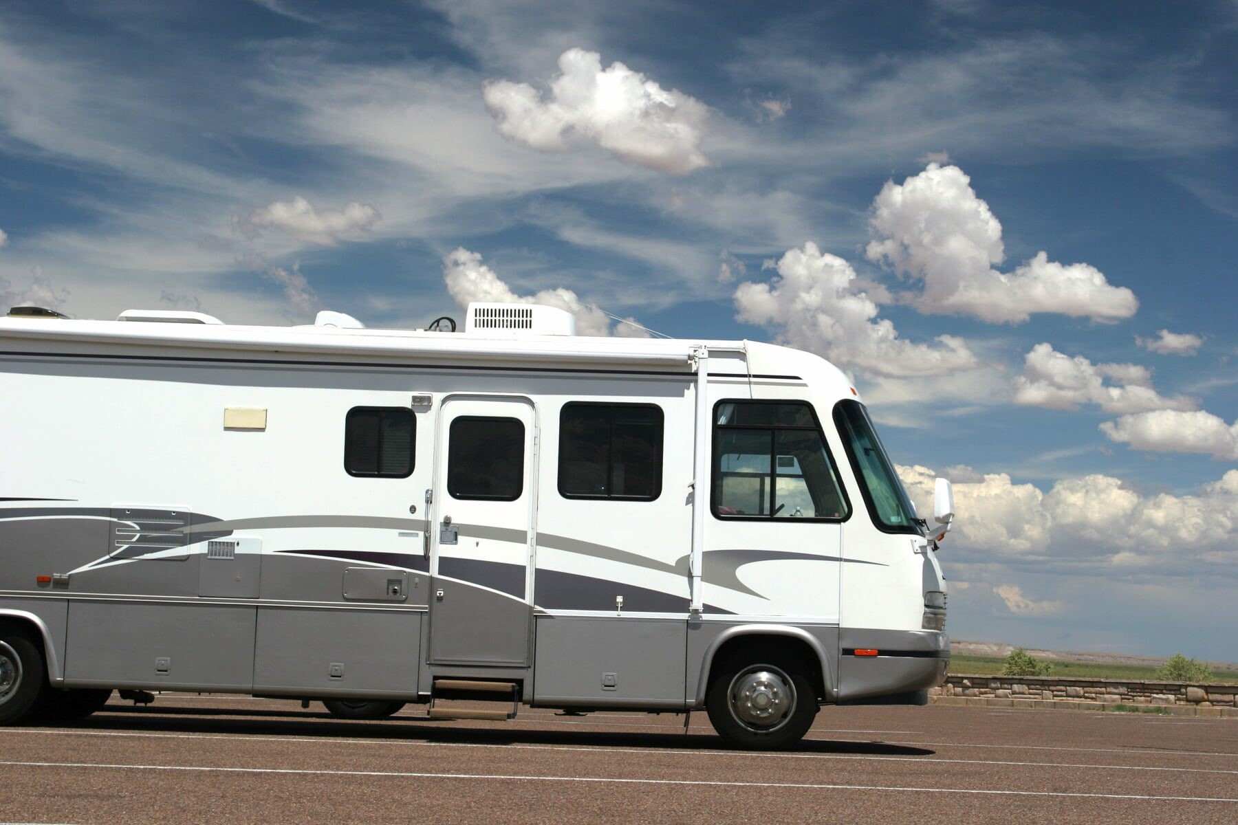 Vehicle_RV_iStock_2163194.jpg